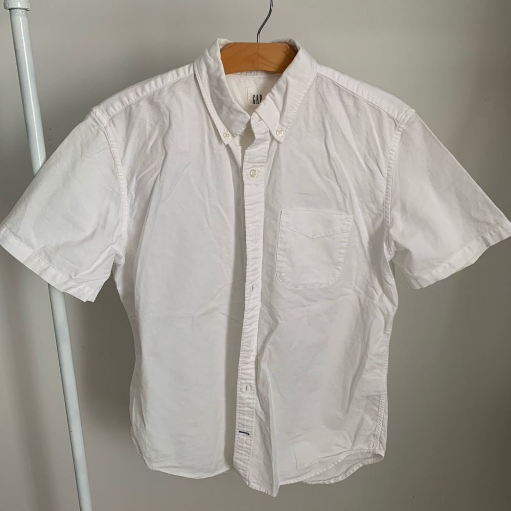 GAP short sleeve button-down